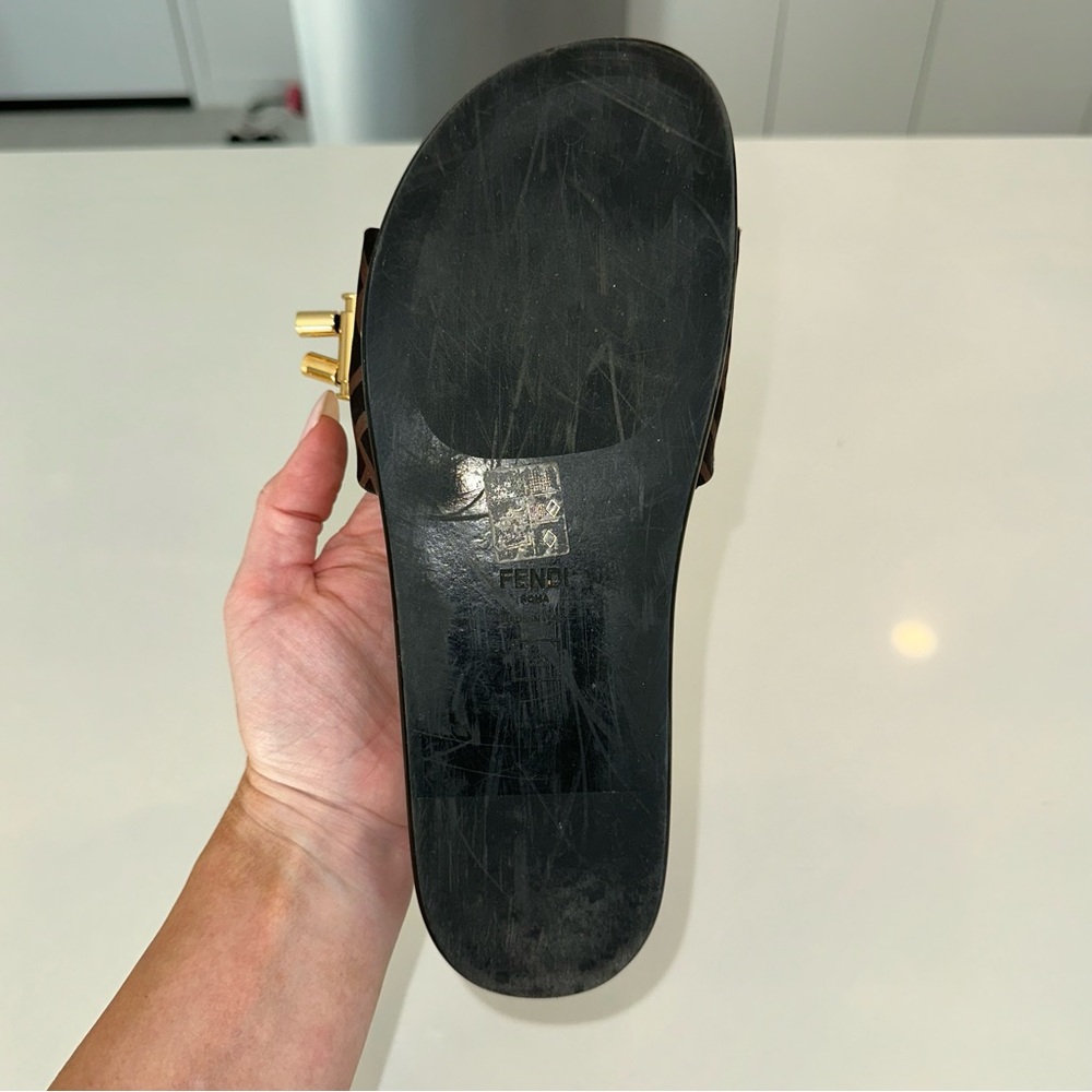 Fendi Slides - Picture 6 of 8